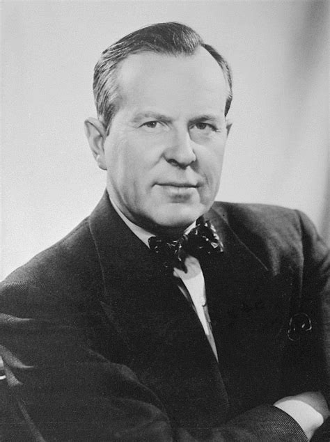 lester-b.-pearson sb